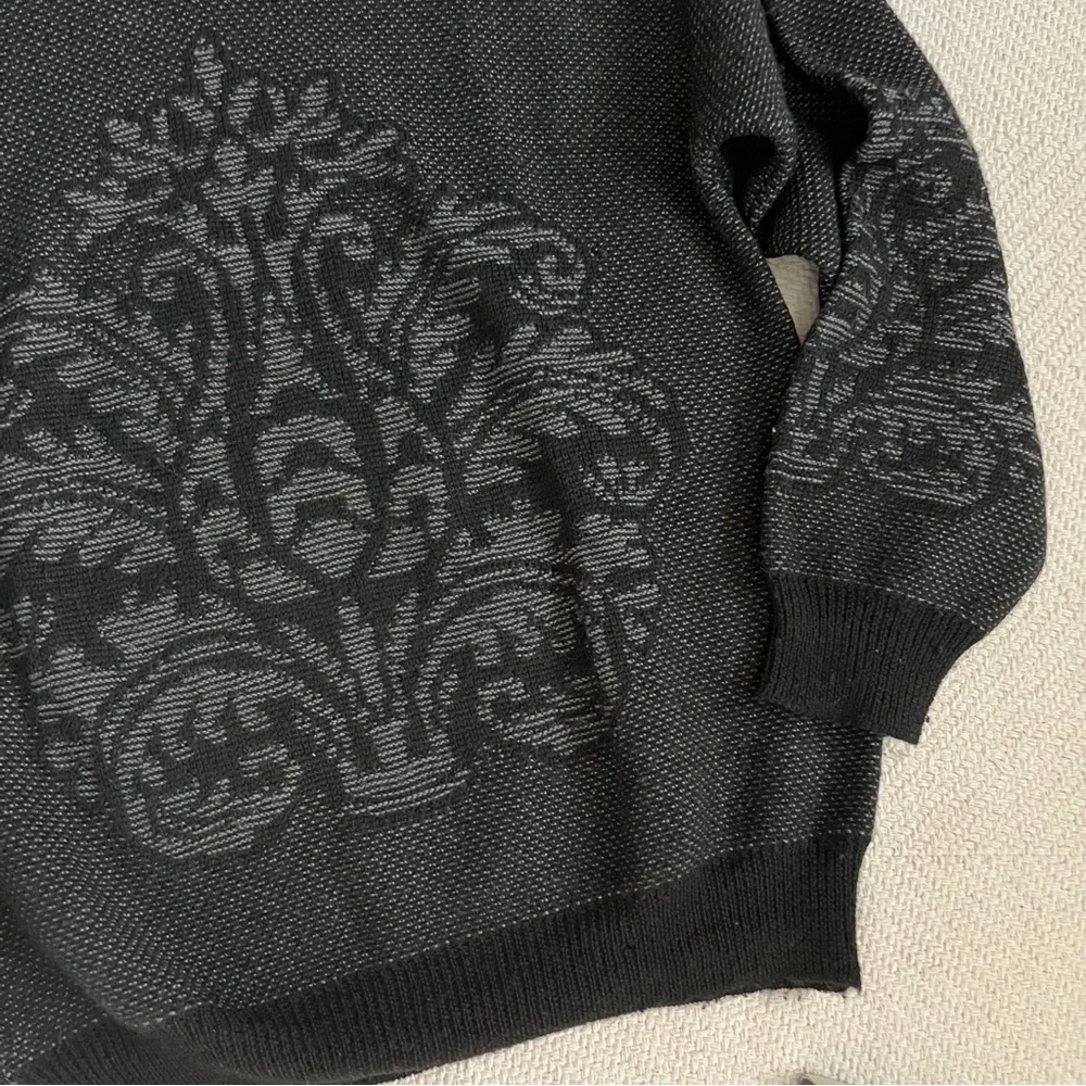 Vintage Wool Intarsia Knit 90s Black Pullover Sweater Large - Picture 5 of 7